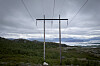Strømnettet i Estland får hjelp fra mobilnettet. Her illustrert ved kraftlinjer i fjellene de syv søstre utenfor Sandnessjøen i Nordland.
