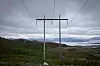 Strømnettet i Estland får hjelp fra mobilnettet. Her illustrert ved kraftlinjer i fjellene de syv søstre utenfor Sandnessjøen i Nordland.