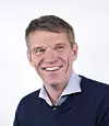Den digitale løsningen gir fordeler for alle, mener Paal Roe i DNB.