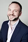 Carlo Duraturo har vært ansvarlig for undersøkelsen der de i år innhentet svar fra 8300 respondenter fra forskjellige sektorer. 1365 ingeniører og 520 IT-profesjonelle har svart i årets undersøkelse. Foto: Universum