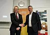 Det er første gang IBM innleder et samarbeid med en norsk utdanningsinstitusjon. IBM-sjefen sier han særlig er fornøyd med at HiOA er opptatt av teknologiens anvendelse.