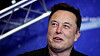 Elon Musk kjøpte Twitter for 44 milliarder dollar i oktober. Nå vil milliardæren gjenopprette utestengte kontoer.