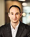 Telia jobber fremdeles med å kartlegge det fulle omfanget av datainnbruddet, ifølge informasjonssjef Daniel Barhom. Foto: Telia