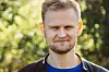 – Jeg synes Microsoft tar lett på det når de ikke har kommet med en løsning på et problem som så mange brukere opplever, sier Lars Christian Gjøsæther. Han står maktesløs mot flommen av over 300 uønskede Onedrive-delinger.