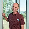 Førsteamanuensis, Erik Hjelmås, ved avdeling for informatikk og medieteknikk ved Høgskolen i Gjøvik. Foto: NTNU