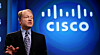 John Chambers har omsider bestemt seg for å gå av som toppsjef i Cisco.
