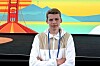 Adrian De Gendt (18) på AI startup.
