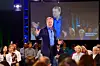 Cisco har delt dette bildet av John Chambers i anledning kunngjøringen.