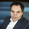 Advokat i Abelia, Tore Frellumstad advarer mot å gjøre seg avhengig av en systemleverandør Foto: Heidi Widerøe