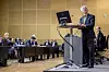Produktivitetskommisjonen med professor Jørn Rattsø i spissen overleverte sin første rapport til finansminister Siv Jensen i forrige måned. Rapporten slo blant annet fast at bedre utnyttelse av ny teknologi må til for å møte behovene for offentlige tjenester i framtiden.