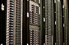 Omsetningen i servermarkedet hadde ifølge IDC en sunn vekst i årets andre kvartal. På bildet sees noen av serverrackene til Wikimedia Foundation.