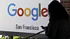 Google og Facebooks businessmodeller, som bygger på store mengder datainnsamling, truer menneskerettighetene, fastslår Amnesty i en rapport.