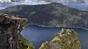 Skomakarnibbå omtales som et sagnomsust turmål, og Hjelmeland kommune liker å se det som sitt svar på Prekestolen. Men utsikten til tross: En bedring på nettfronten er ennå ikke å se.