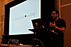 Gaurav Seth i Microsoft kunngjorde planene om ChakraCore fra scenen under JSConf US Last Call i Florida