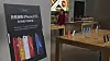 Utbruddet av coronovirus fører til stengte fabrikker i Kina. Bildet viser en reklameplakat for Iphone i en kinesisk Apple-butikk.