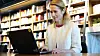 Stemte digitalt: Også Estlands statsminister, Kaja Kallas, avga sin stemme på en vanlig laptop i forbindelse med parlamentsvalget i Estland som ble avsluttet søndag den 5. mars 2023.