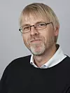 Hallvard Elven både forsker på og formidler om insektenes liv. Foto: Karsten Sund / Universitetet i Oslo