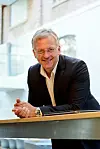 Pål Einar Berntsen er styreleder i Abacus IT og skryter av både kunder og ansatte. Foto: Abacus IT