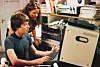 Matthew Broderick som David Lightman og Ally Sheedy som Jennifer Mack i filmen WarGames. Her foran datamaskinen til Lightman. Modemet kan sees på toppen av skjermen. Foto: Scanpix/Zuma Press/MGM