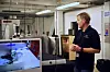 Dieter Croker jobber med testing og kvalitetssikring av produktene som konstrueres hos Cisco på Lysaker. Foto: Kurt Lekanger, Digi.no