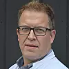 Hans Christian Myklestul i Allmennlegeforeningen mener det er viktig å bruke tid på å prosessere pasientinformasjonen. Foto: Hedvig Kolboholen
