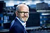 Basefarm-direktør Bjart Kvarme er strålende fornøyd med sine lærlinger fra IKT-servicefag. Bilde: Bo Mathisen