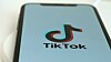 Tiktok er en mobilapp der brukerne kan dele korte videoer.