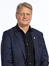 Statssekretær Ivar B. Prestbakmo (Sp) sier han er glad for å se at stadig flere kvinner velger IKT-utdanninger. Foto: Stortinget