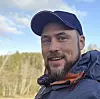 Jo Jørgen Stordal er en av dem som har utviklet app gjennom vibbekoding. Foto: Privat