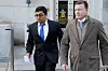 Paras Jha (21) idet han forlater rettslokalet i Trenton, New Jersey den 13. desember 2017 erkjente straffeskyld sammen med Josiah White (20) og Dalton Norman (21). Alle bor i ulike stater i USA, men de tre har samarbeidet om Mirai-nettverket.