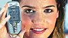 Da denne Siemens M65-telefonen ble lansert i 2004, var det samtaler og SMS-teksting mobiltelefonene ble brukt til. Og å spille Snake. Bildet viser for øvrig at både telefonen og modellen er vanntette.