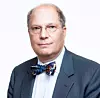 Cybersikkerhetsekspert Paul Rosenzweig har mange års erfaring i bransjen, blant annet fra Det hvite hus og Homeland Security. I dag driver han sitt eget konsulentselskap. Foto: Privat
