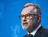 – Den informasjonen vi trenger for å kunne gjøre en god forebyggende jobb, den er på internett, sier Hans Sverre Sjøvold i PST. Foto: Terje Pedersen/NTB