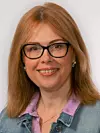 Professor Irina Engeness ved Høgskolen i Østfold leder prosjektet «Kunstig intelligens (KI) for vurdering for læring (VfL) for å styrke læring og undervisning i 21 århundre» (KI4VfL). Foto: Ann-Kristin Johansen/Høgskolen i Østfold