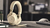 Toppmodellen: Jabra Evolve2 85 tilfører hodetelefoner noe helt nytt. Også et nytt prisleie.