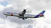 ILLUSTRASJONSBILDE: Alle de ansatte hos flyprodusenten Airbus skal ta i bruk Google G Suite i stedet for Microsoft Office. Bildet viser en spesiell testutgave av Airbus A340.