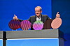 Smilet kan ha stivnet for Intel-sjef Pat Gelsinger, her fotografert ved lanseringen av Intel Foundry 21. februar 2024.