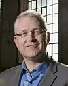 IKT-Norges sjeføkonom Roger Schjerva er positiv til at regjeringen har satt i gang en utredning av hvordan digitaliseringsarbeidet skal organiseres. Foto: Gorm K. Gaare