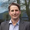 Å sikre personvern i digitale løsninger krever komplisert teknisk testing, det kan ikke gjøres av kommunene alene, mener Finn Myrstad. Foto: Forbrukerrådet