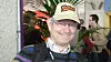 Joe Armstrong lærte seg først å programmere Fortran på stormaskin som ung student. Senere skapte han Erlang hos Ericsson. Her avbildet med en Cobol-caps under en IT-konferanse i London våren 2009.