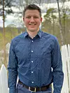 Marius Matonis er tech lead i Elvia og har vært ansatt der siden 2019. Han jobber med utviklingsplattformen for kjernesystemer og har ansvar for at systemene bygges i henhold til anbefalt praksis. I tillegg sørger han for at intern kompetanse, rutiner og praksis er til stede. Foto: Privat
