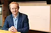 Morten Goodwin mener Google nå forsøker å tilpasse seg en framtid der språkmodeller i større grad blir selve grensesnittet mot internett. Foto: Universitetet i Agder