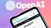 I likhet med flere andre teknologiaktører ser OpenAI nå på muligheten for å utvikle egne KI-brikker, ifølge kilder.