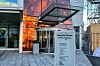 Domeneshop har hovedkontor i DN-bygget, som ligger på Grønland, langs Akerselva i Oslo.