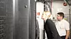 Etter statsrådens ønske ble nyåpningen av NCR avsluttet med en tur innom serverrommet, stedet som muliggjør de digitale sikkerhetsøvelsene ved testarenaen. Foto: Sara Engesvik