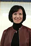 Kimberly Lein-Mathisen, administrerende direktør i Microsoft, mener bedrifter må enten må omstille seg – eller forberede seg på at de dør ut. Foto: Andrea Bruer/digi.no