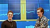 Da IT/OT-ingeniør Erik W. Ravndal (til høyre) i Equinor oppdaget denne peaken (i det gule feltet) varslet han umiddelbart. Det sparte Kårstø for 300 mill. Her sammen med Olav Landstad som er ansvarlig for KI i Equinors IOCT (integrerte operasjonssenter).