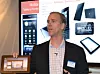 Steve Lalla viste Dells Windows 7-nettbrett for bedriftsmarkedet i går. Legg merke til at assortimentet også omfatter et 10 tommers nettbrett med Android, og Android-baserte Streak i både 5 og 7 tommer.