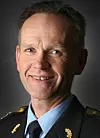 Assisterende politidirektør Håkon Skulstad mener at de vil få mer ut av pengene ved å hente kompetansen inn på huset i stedet for å bruke konsulenter. Foto: Politidirektoratet