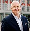 Glasspaper har rekruttert tusenvis av kandidater innen ledelse og teknologi. Daglig leder Øystein Dalen har 15 års erfaring som rekrutterer. Foto: Glasspaper